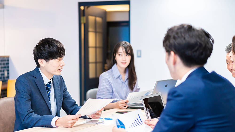 新卒採用支援の業務姿